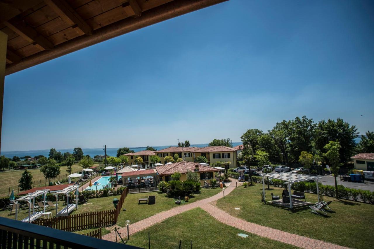 Residence Karina Moniga del Garda Exteriér fotografie
